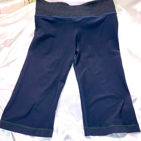 Lululemon 2pc set - Picture 3 of 4